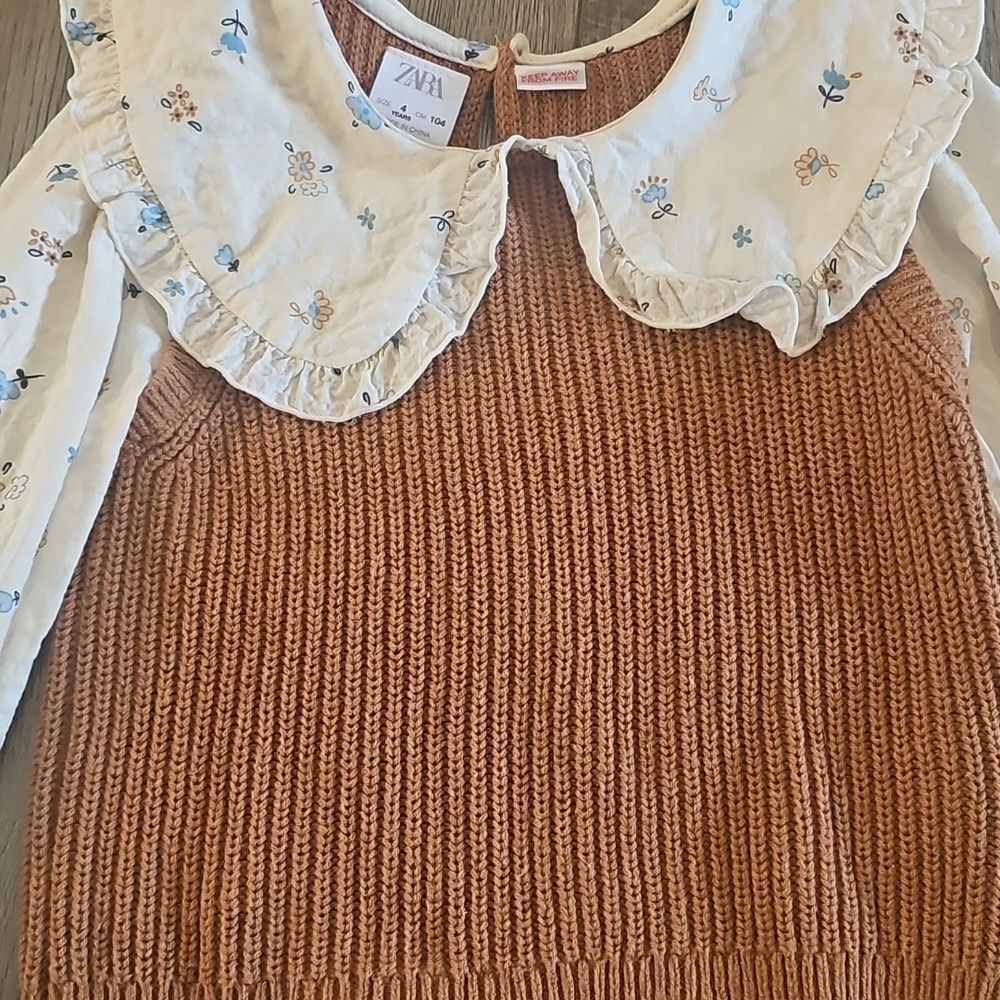 Zara Rust Knit Top with Cream Floral Collar & ZARA JEANS. LIKE NEW! - Picture 6 of 8